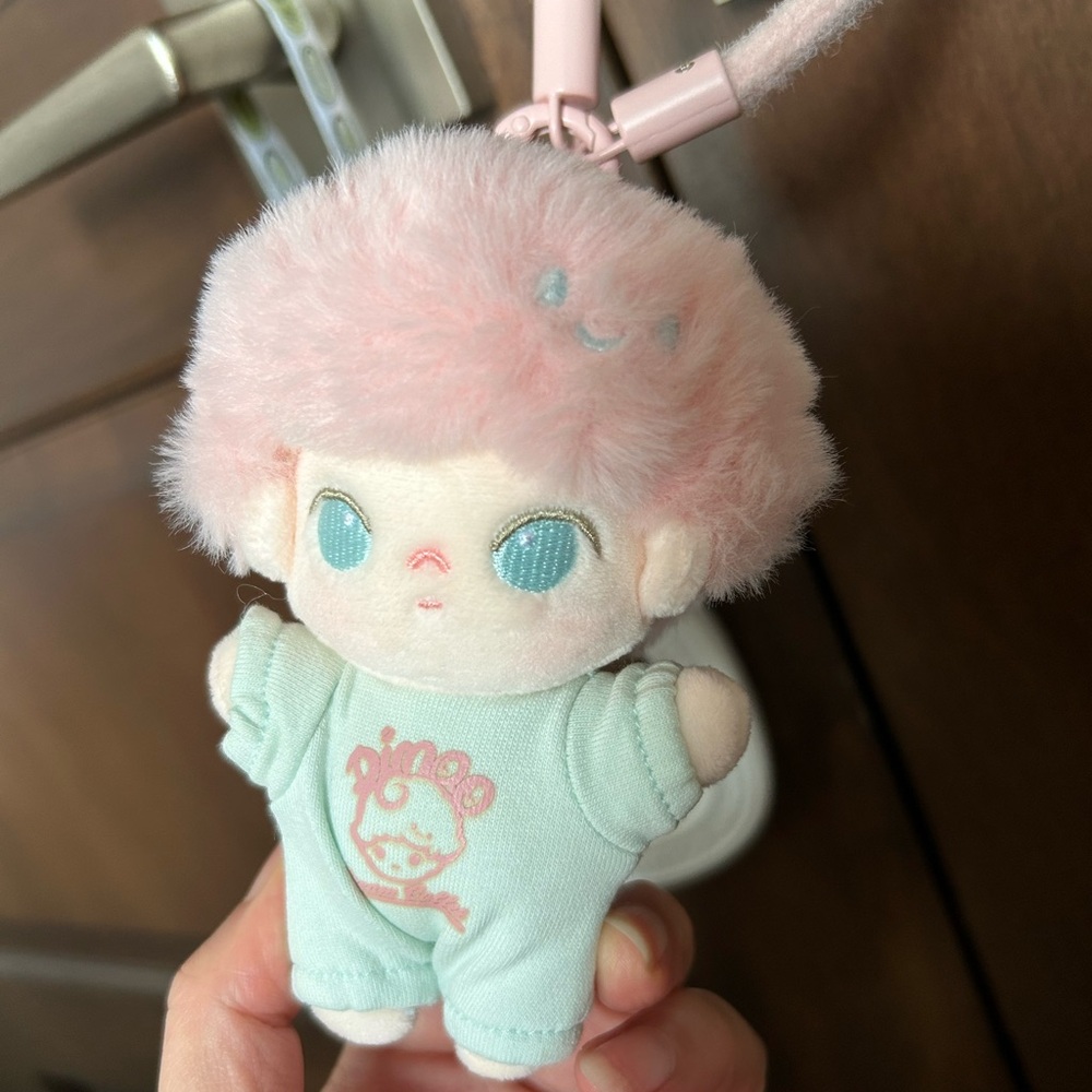 Kawaii Pink-Head Plush Keychain - POP MART